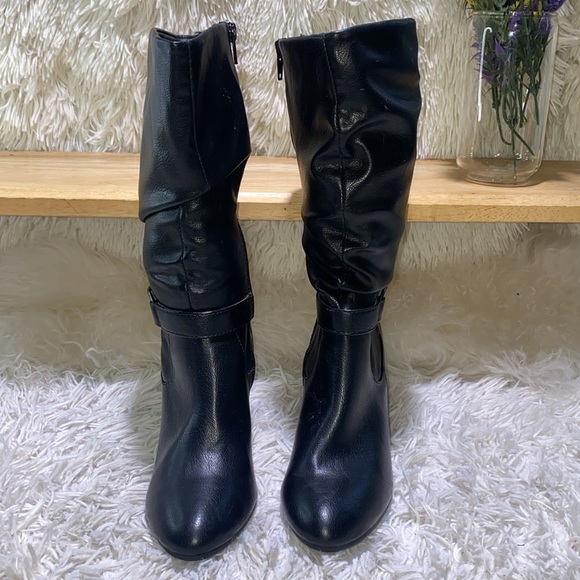 🌻-Women’s Croft & Barrow boots-🌻 - Picture 2 of 8